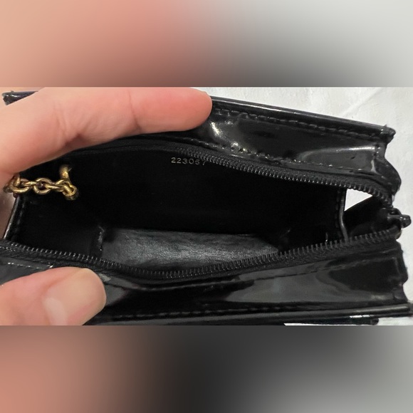 ✨Authentic SALVATORE FERRAGAMO Coin Wallet Keychain - Picture 7 of 10